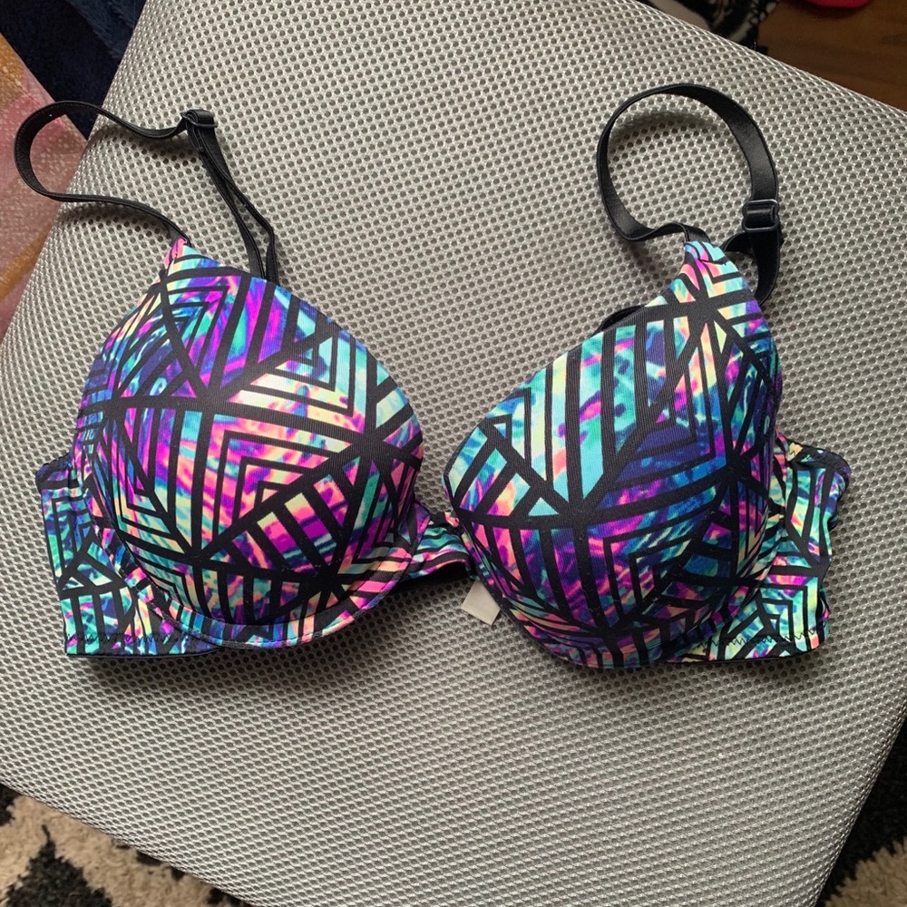 Pink Victoria’s Secret Bra